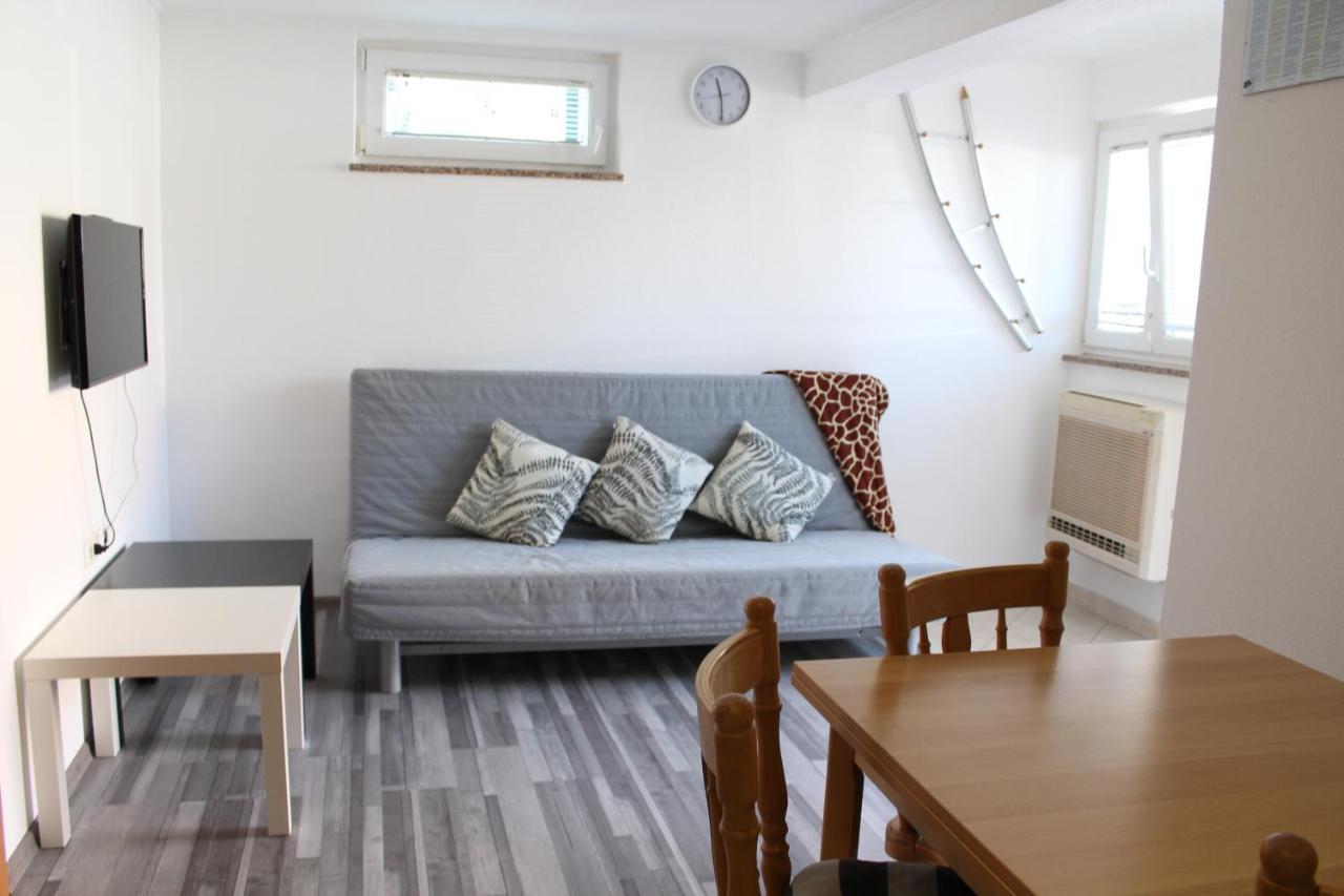 Apartment Frleta Умаг Екстериор снимка