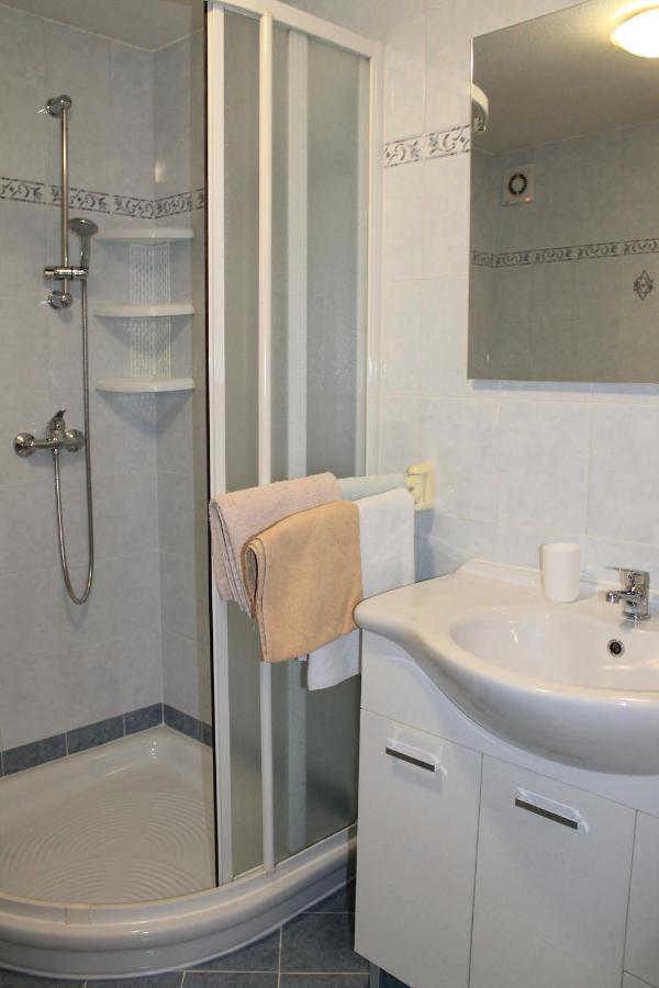 Apartment Frleta Умаг Екстериор снимка